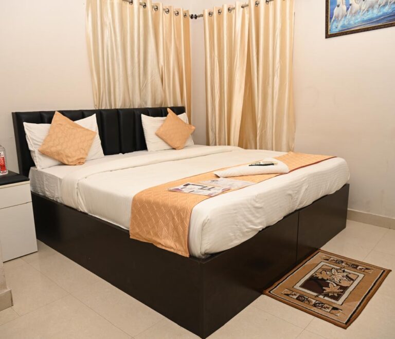 Luxury Hotel Rooms