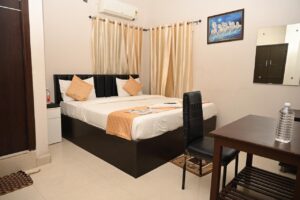 luxury hotel room in gachibowli