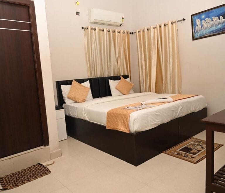 luxury hotel rooms in gachibowli